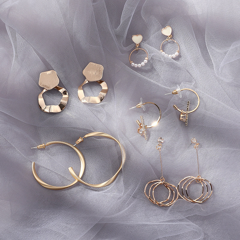 Earrings for winter