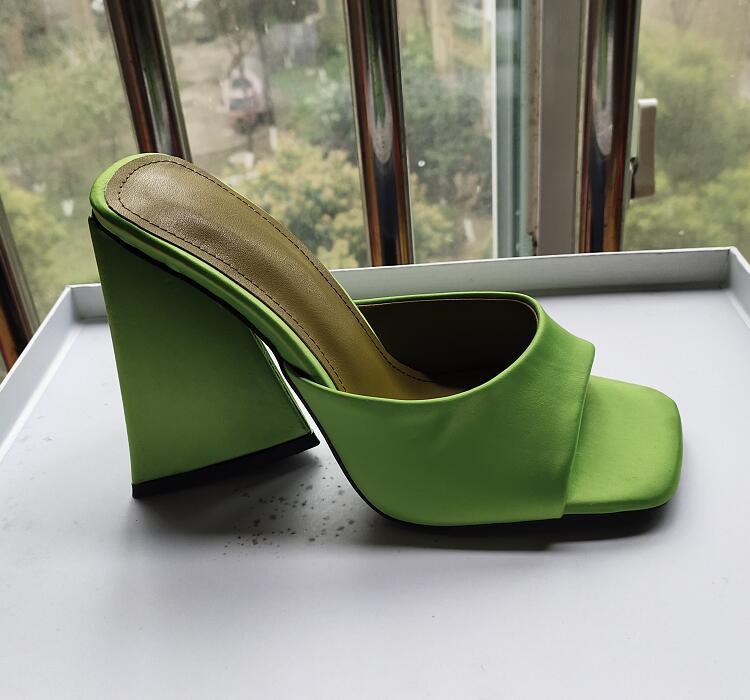 Catwalk Fashion Sandals And Slippers Female High-Heel Printed Fish Mouth Shoes
