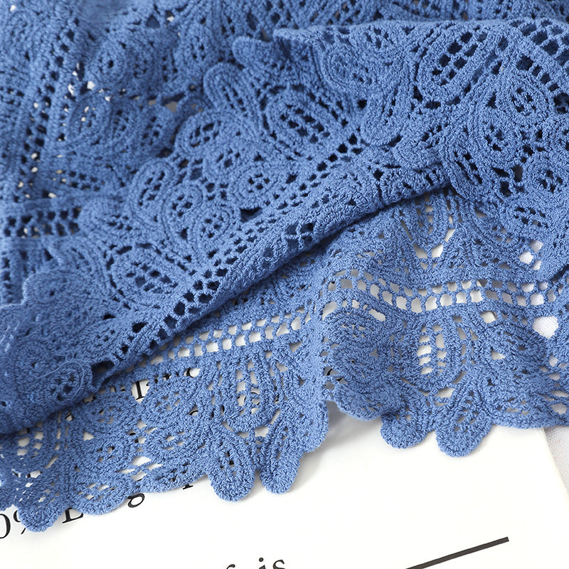 Hollow lace outer knit vest