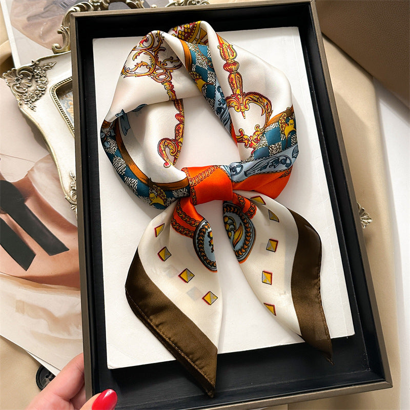 European And American Chain Scarf Printing