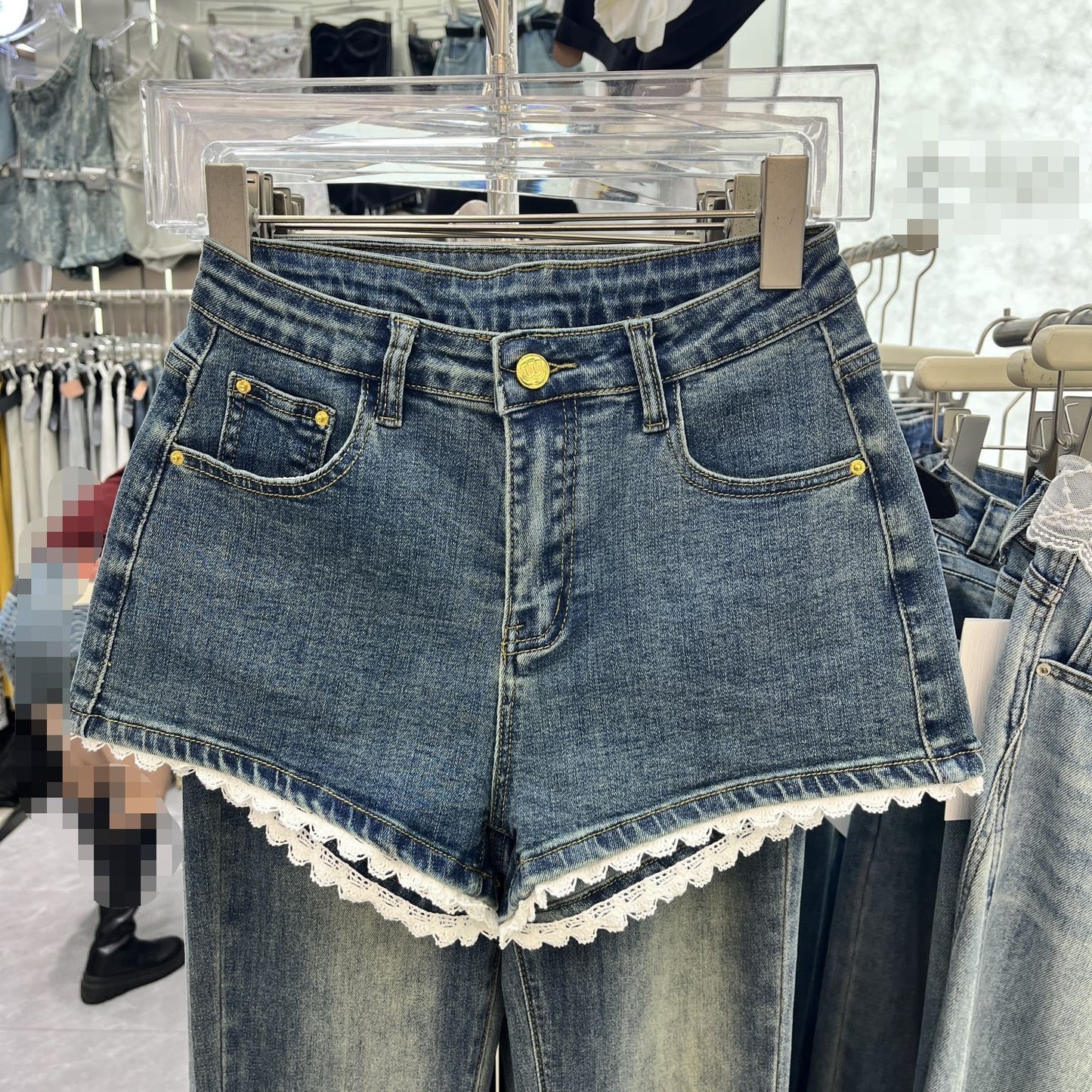 Lace Edge Stitching Sweet Chic Denim Shorts