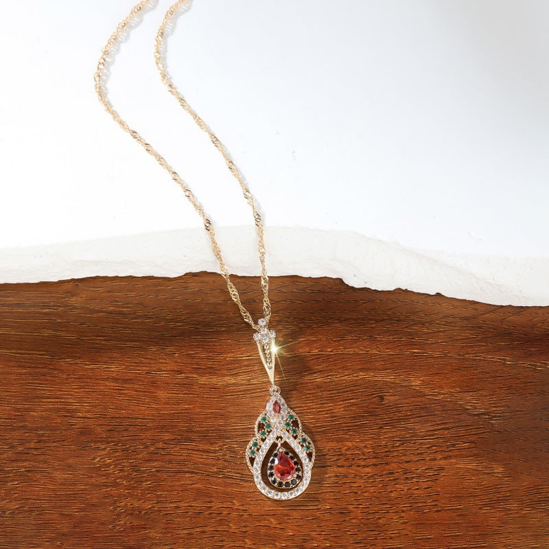 Pomegranate Red Black Diamond Emerald Vakarufalhi Sweet Elegant Necklace