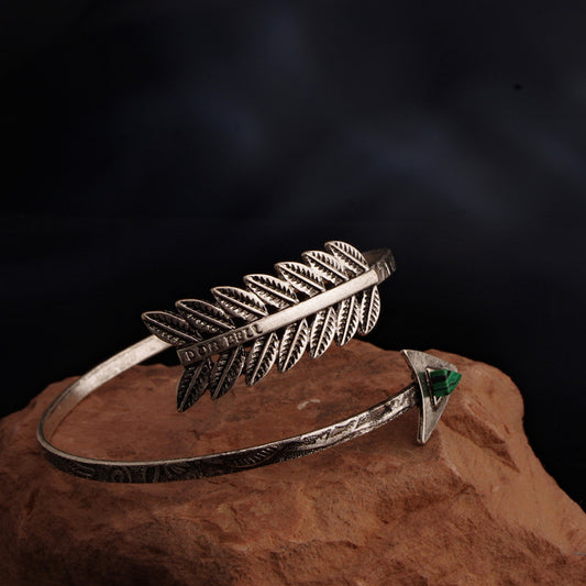 Fashion Trendy Arm Environment Creation Yi Exaggerated And Personalized
